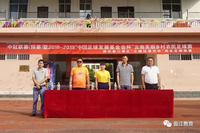 欧冠-莱万梅开二度奥尔莫破门 巴萨3-0布雷斯特